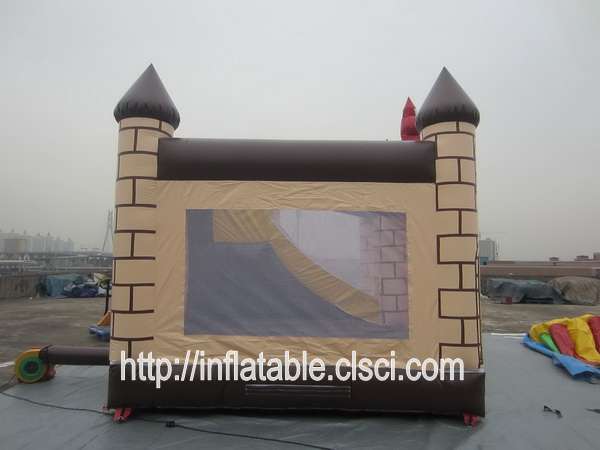 T5-138 inflatable castle